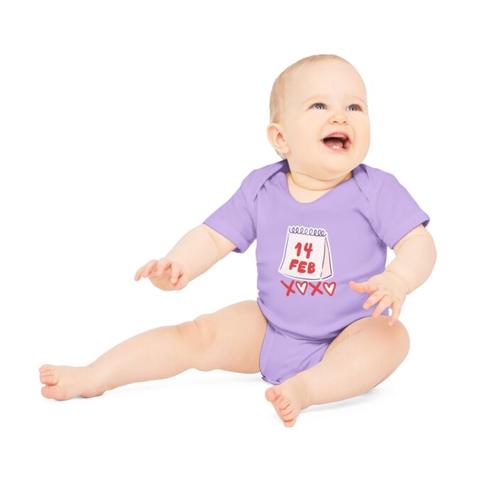 Valentine’s Day Newborn Outfit – Adorable & Eco-Friendly - Image 39
