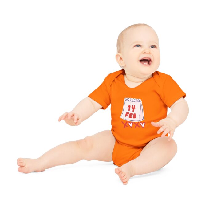 Valentine’s Day Newborn Outfit – Adorable & Eco-Friendly - Image 18