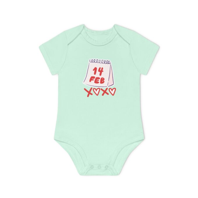Valentine’s Day Newborn Outfit – Adorable & Eco-Friendly - Image 22
