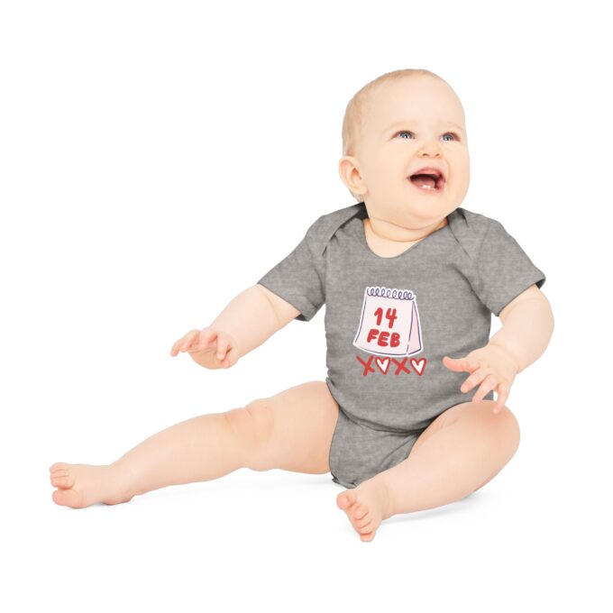 Valentine’s Day Newborn Outfit – Adorable & Eco-Friendly - Image 15