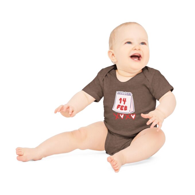 Valentine’s Day Newborn Outfit – Adorable & Eco-Friendly - Image 9