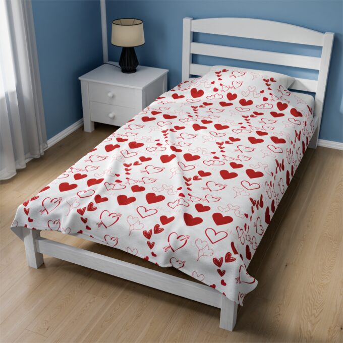 Red Valentine’s Day Toile Blanket – Elegant & Cozy Gift - Image 9