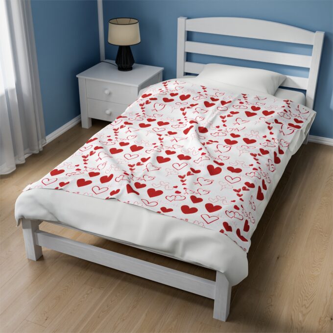Red Valentine’s Day Toile Blanket – Elegant & Cozy Gift - Image 6
